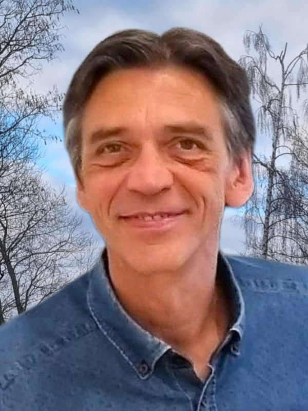 Dr. Andreas Steinbrenner